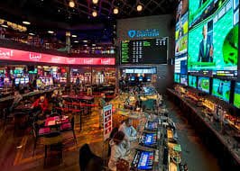 Antarmuka aplikasi suneo4d dengan meja live-dealer dan opsi sportsbook